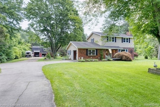 6060 State Rd, Burtchville, MI 48059