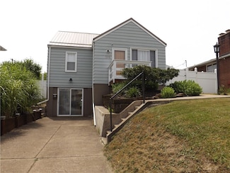 1318 Carlisle St, Natrona Heights, PA 15065