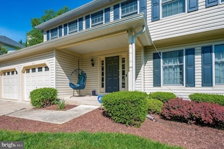 19114 Wheatfield Dr, Germantown, MD 20876