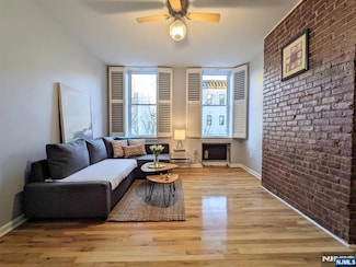 124 Madison St Unit 3L, Hoboken, NJ 07030