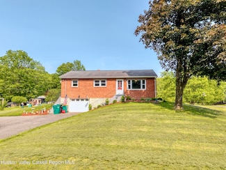 118 New Salem Rd, Kingston, NY 12401