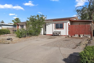 1620 Alamo Ave SE, Albuquerque, NM 87106