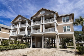221 3rd Ave E Unit F103, Horseshoe Beach, FL 32648