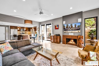 4751 S Winners Cir Unit A, Palm Springs, CA 92264