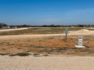82 E Arch Ray Lp Unit 82, Fredericksburg, TX 78624