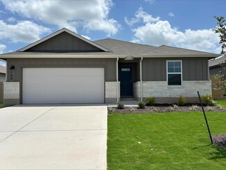 160 Honey Bee Rd, Jarrell, TX 76537