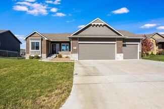 15306 E Weeping Willow Cir, Wichita, KS 67230