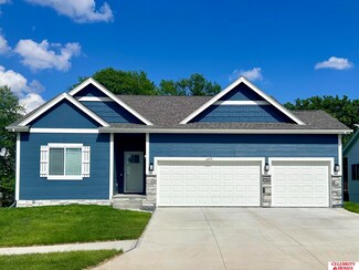 5404 N 181st Ave, Omaha, NE 68022