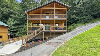 3217 Smoky Ridge Way, Sevierville, TN 37862