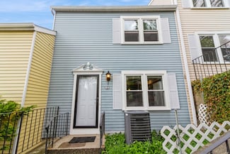 55 Mill Plain Rd Unit 20-5, Danbury, CT 06811