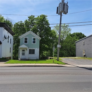 7310 E Main St, Westmoreland, NY 13490