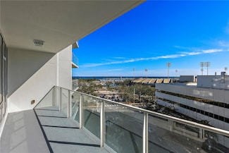 175 1st St S Unit 704, Saint Petersburg, FL 33701