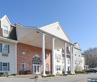 7206 Richmond Rd Unit 7206, West Milford, NJ 07480