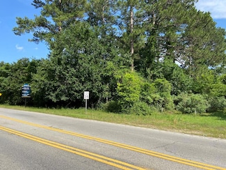 2380 Wedgefield Rd, Sumter, SC 29154