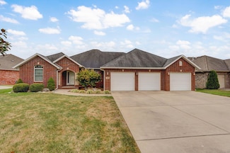 4566 E Kentbrook Dr, Springfield, MO 65802