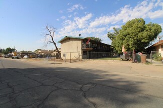 2452 S 9th St, Fresno, CA 93725
