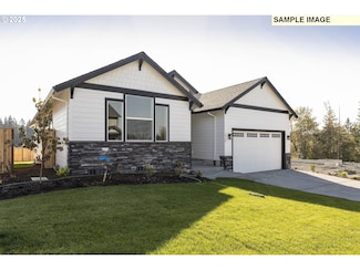 731 NE Alderwood Dr, Estacada, OR 97023