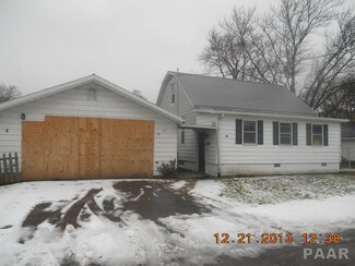 107 N Church St, Roanoke, IL 61561