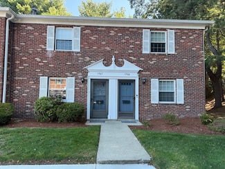 1907 Windsor Dr Unit 1907, Framingham, MA 01701