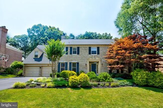 11132 Willowbrook Dr, Potomac, MD 20854