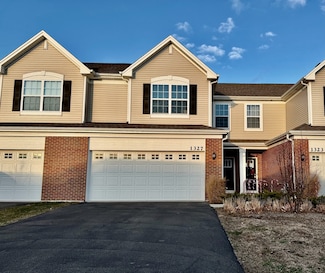 1327 Draper Rd, McHenry, IL 60050