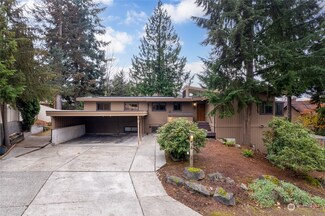 413 SW 197th St, Normandy Park, WA 98166