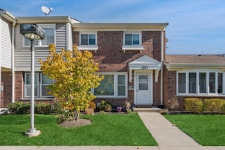 257 Bay St, Wood Dale, IL 60191