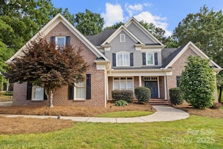 9219 Whispering Wind Dr, Charlotte, NC 28277