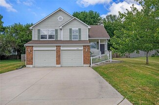 294 Cove Cir, Raymore, MO 64083