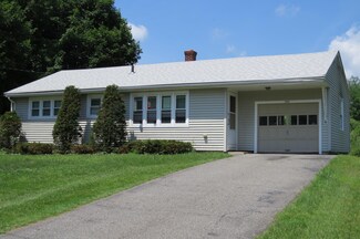 173 School St, Cheshire, MA 01225