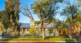 7001 Lasaine Ave, Van Nuys, CA 91406