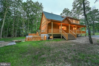 118 Sandstone Cir, Mc Henry, MD 21541