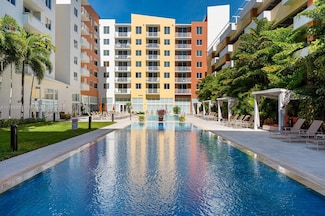 2775 NE 187th St Unit PH22, Aventura, FL 33180