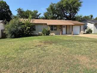 609 Crane Dr, Euless, TX 76039