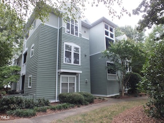 1211 Westview Ln Unit 203, Raleigh, NC 27605