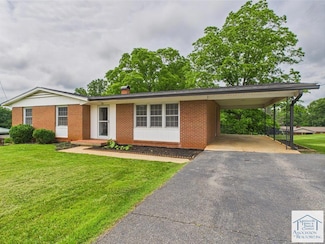 200 Blue Ridge Ln, Ridgeway, VA 24148