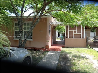 10020 Dominican Dr, Cutler Bay, FL 33189