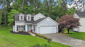 8302 Holbrook Square Ct, Charlotte, NC 28216