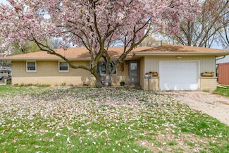2334 W Custer Ave, Milwaukee, WI 53209