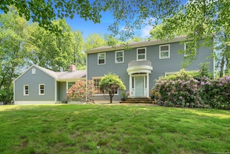 43 Hall Rd, Easton, CT 06612