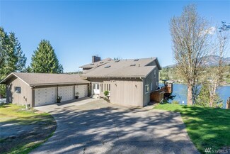 18779 W Big Lake Blvd, Mount Vernon, WA 98274
