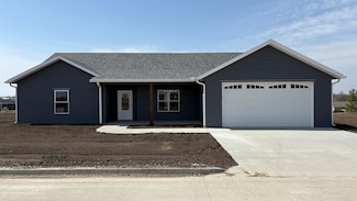 1102 S 30th St, Bethany, MO 64424