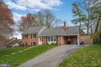 1955 Foxhall Rd, McLean, VA 22101