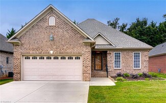 659 Dobson Ct, Kernersville, NC 27284