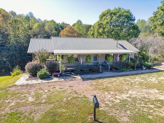 4744 N Jimmy Dr, Rocky Face, GA 30740