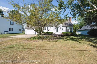4885 Burt Ave, Grand Ledge, MI 48837