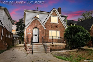 19143 San Juan Dr, Detroit, MI 48221