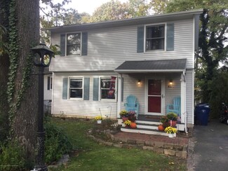 457 Harnell Ave Unit 5, Oakhurst, NJ 07755
