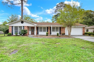 13 Burnt Tree Rd, Savannah, GA 31419