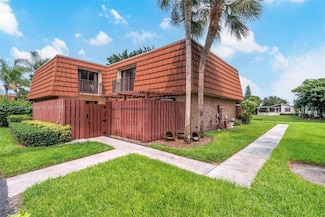 1306 SW 118th Terrace, Davie, FL 33325